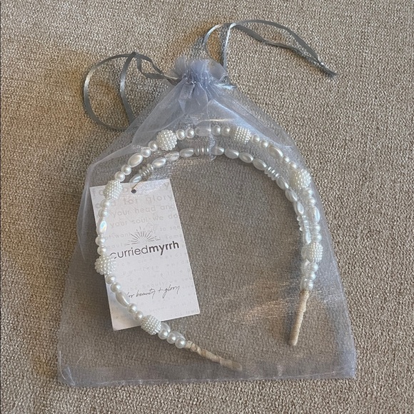 Free People X Curried Myrrh Sadie Pearl Headband main image 4